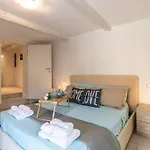Casa Da Sogno Con Balcone, Free Wi-fi E Netflix Апартаменты Ези