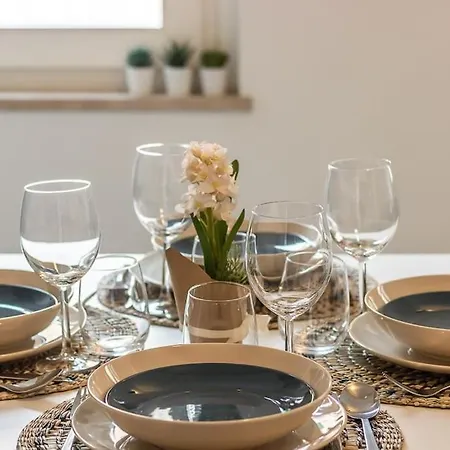 Casa Da Sogno Con Balcone, Free Wi-fi E Netflix Appartement