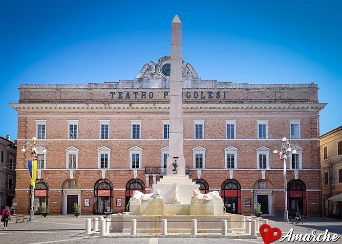 Casa Da Sogno Con Balcone, Free Wi-fi E Netflix * Iesi